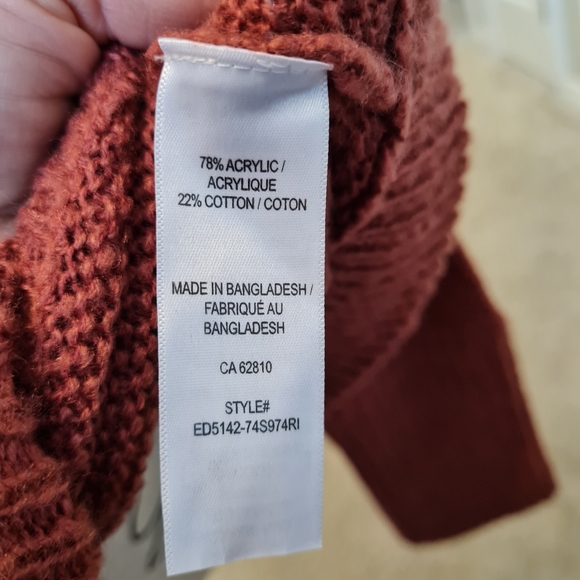 NWT Cloth by RD Colourblock Mock Neck Sweater - Picture 8 of 9